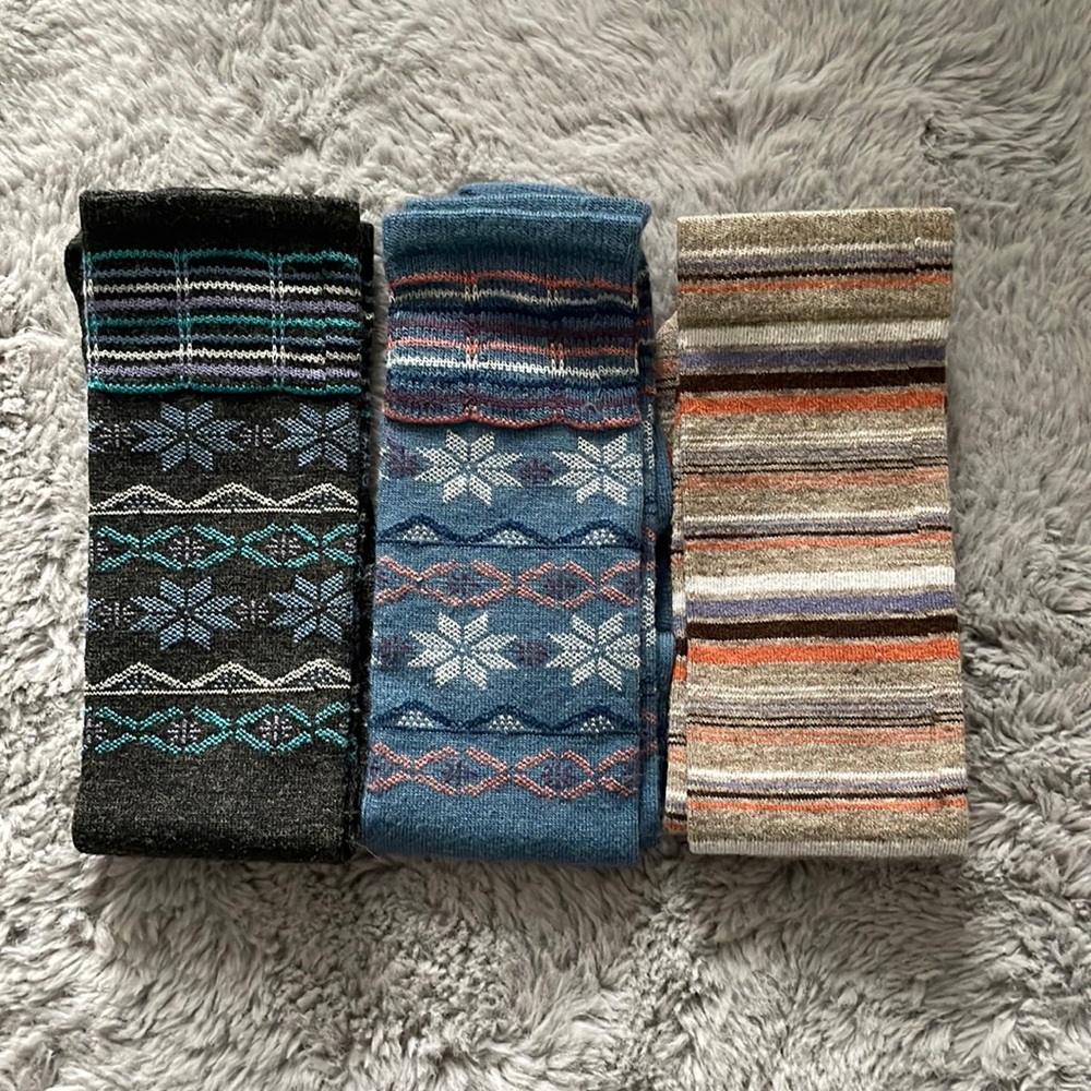 Assorted winter socks